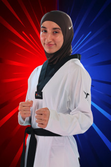 Amna MOGHAL