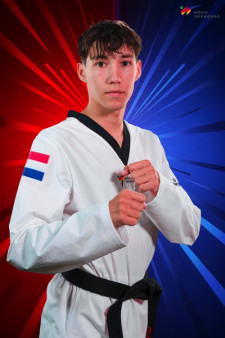 Milan MOLLE