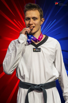 Artem MYTAREV