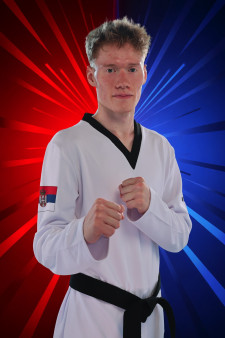 Lev KORNEEV