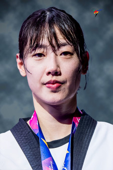 AHREUM LEE