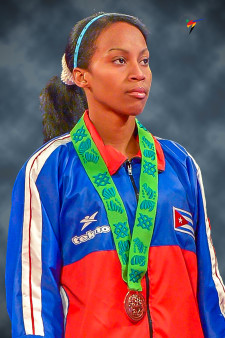 Yania AGUIRRE