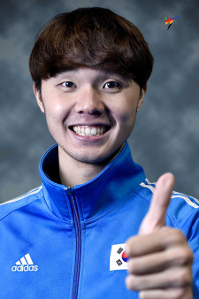 KIM HUN