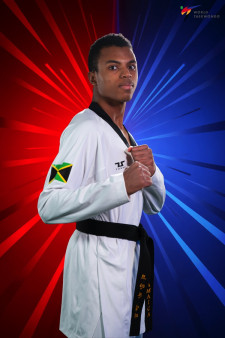 Brandon SEALY.