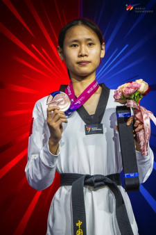 Shiyi WANG