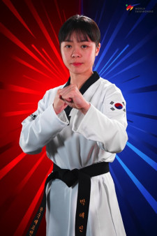 bora KANG