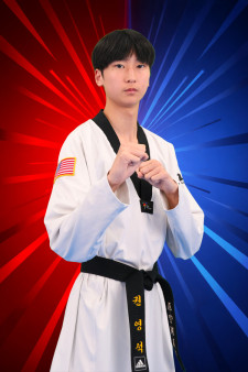 Youngsuk Ethan GUN