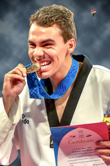 Uriel ADRIANO