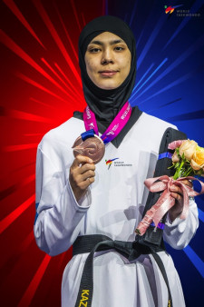 Nodira AKHMEDOVA