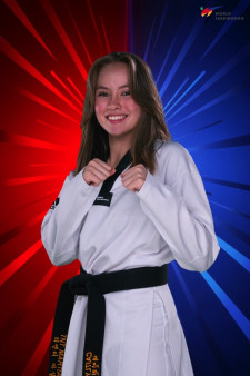 Caitlyn COX